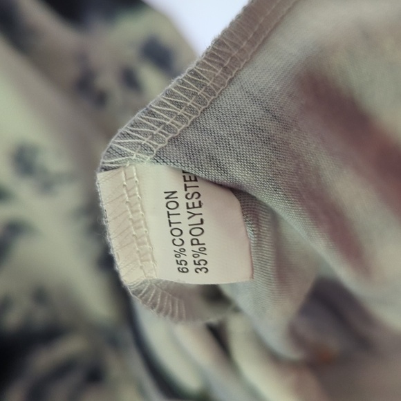 3 for $20 Bundle Sale! Blue + White Tie Dye Romper Drawstring Waist Size XL - Picture 4 of 4